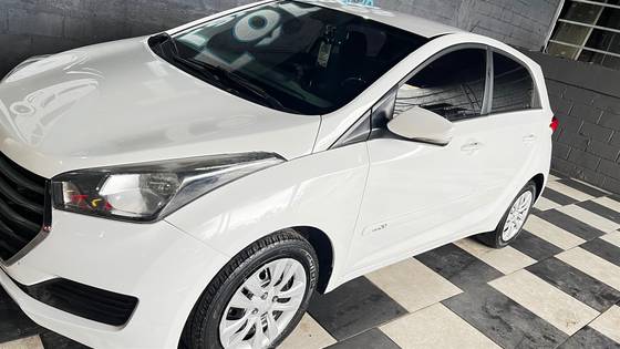 HYUNDAI HB20 1.0 COMFORT 12V FLEX 4P MANUAL